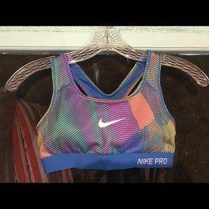 Nike Pro Sports Bra